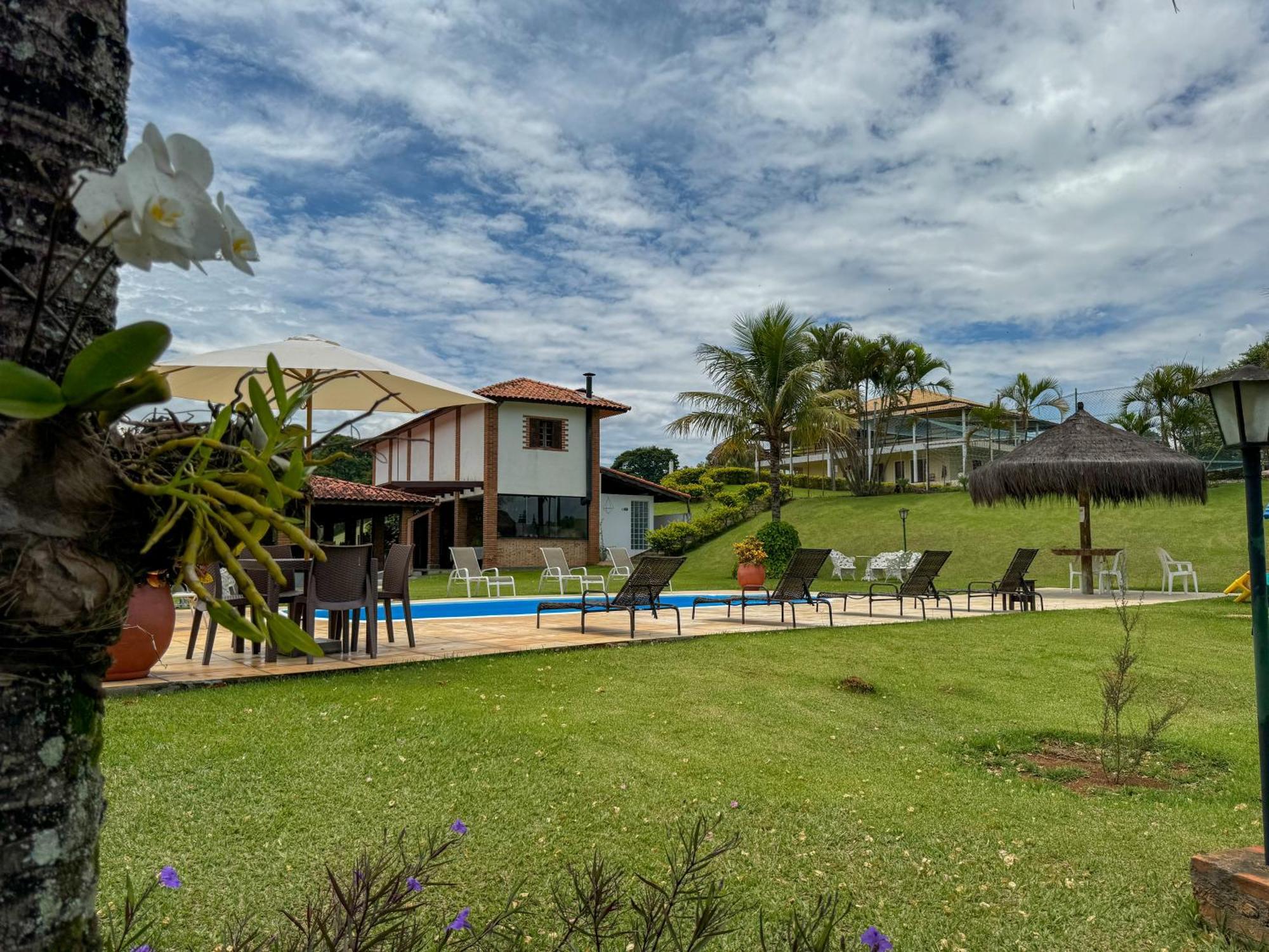 Guest house Espaco Do Sol Aracariguama
